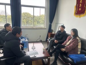 南昌縣小藍經開區科技創新服務中心赴江西制藥宣導惠企政策